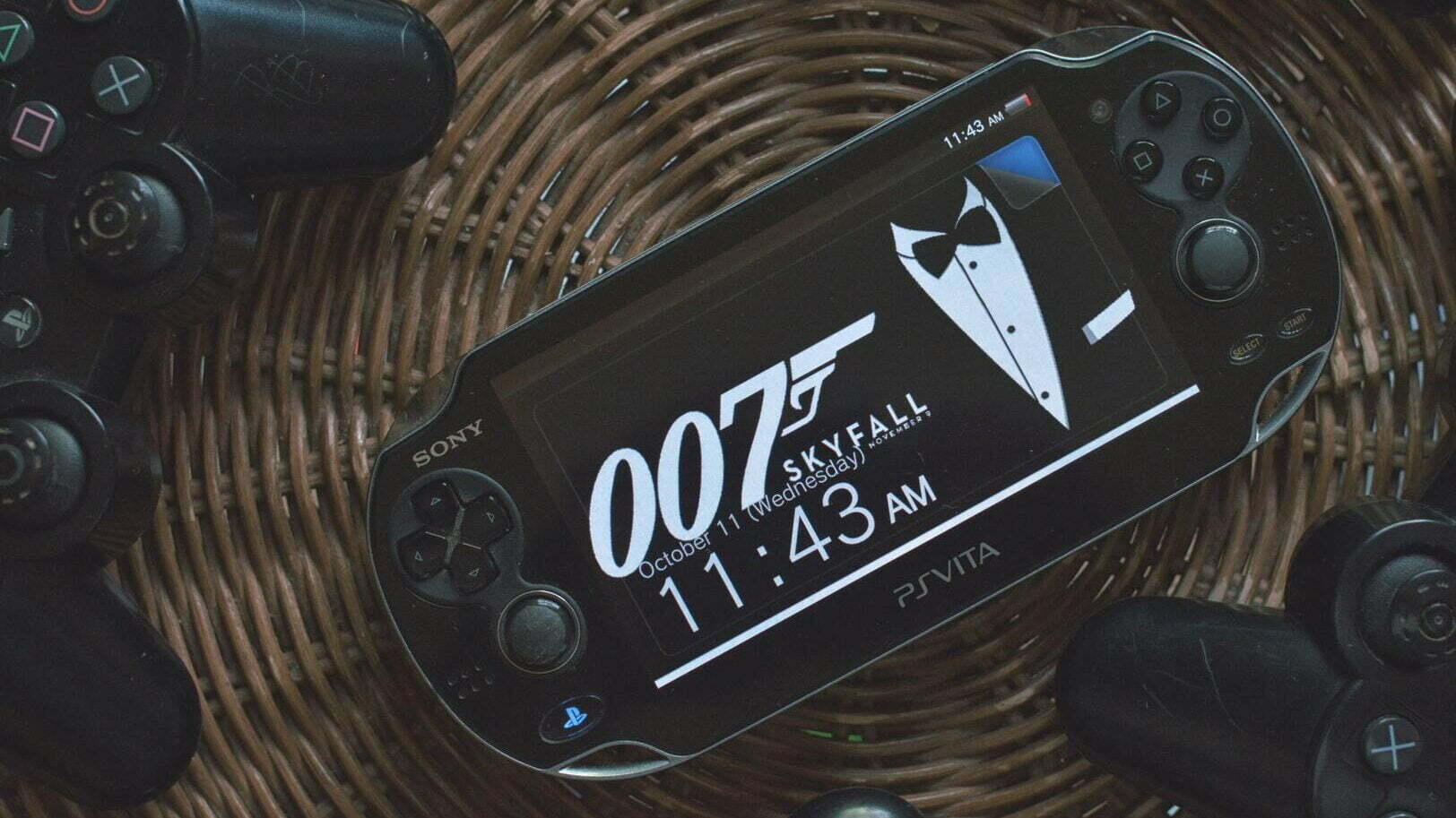 PS Vita with James Bond Wallpaper